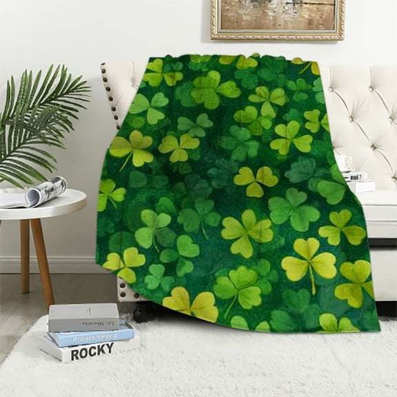 BCIIG St Patricks Day Throw Blanket, Clovers and Shamrocks Design Blanket,   Green Leaf Saints Blanket Decorations for Bed Couch Living Room Sofa 50x60in