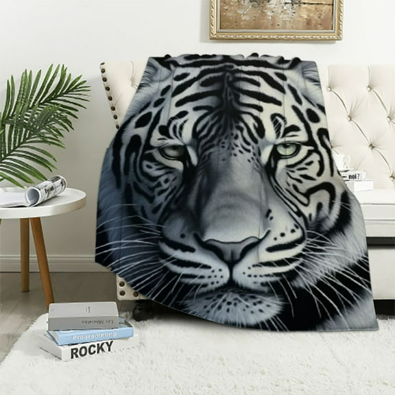 BCIIG Throw Blanket  Flannel Plush Blanket for Bed Couch Sofa Chair Aesthetic Cute Soft Warm for Girls Women Leopard Cheetah Cow Tiger-Black White Leopard 40x50in