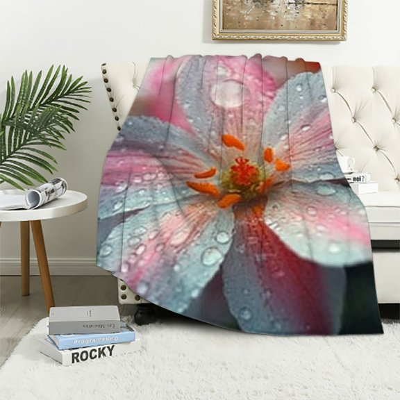 BCIIG Throw Blanket Reversible Plush Blanket Cute Rain Flowers Flannel Blankets for Couch Breathable Blanket Anti-Static Throw Blanket for Sofa Camping 40x50in