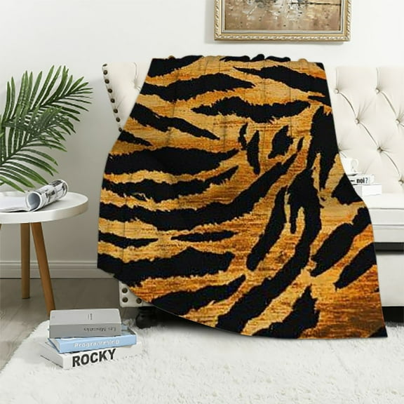 BCIIG Tiger Print Pattern Warm Lightweight Blanket Soft Fleece Throw Blanket for All Seasons - Ideal for Living Rooms Sofa Decor and Cow Gifts 60x80in