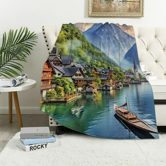 BCIIG Wanderlust Throw Blanket, Hallstatt Mountain Village Lake Hallstatt in The Austrian Alps Countryside, Flannel Fleece Accent Piece Soft Couch Cover for Adults, Green Blue 60x80in