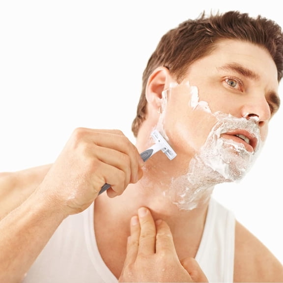 BDIUA-Disposable Razors in Bulk Pack of 30,Gray Bulk Razors Disposable Individually Wrapped Twin Blade Disposable Shaving Razors with Shaving Cream and Clear Cap Set for Homeless,Hotel,Charity,Travel