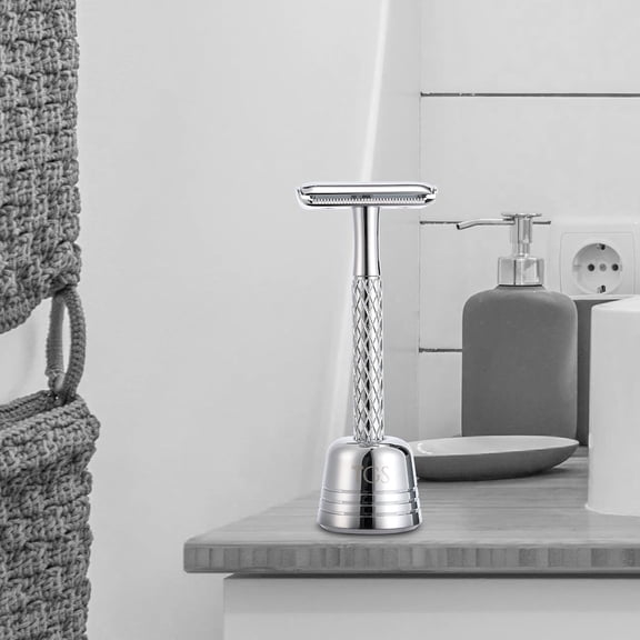 BDIUA-Double Edge Safety Razor for Men with Stand and Silicone Cover - Durable Metal Eco-Friendly Single Blade Safety Razor with 10 Blades- Closed Smooth Shave (Silver)