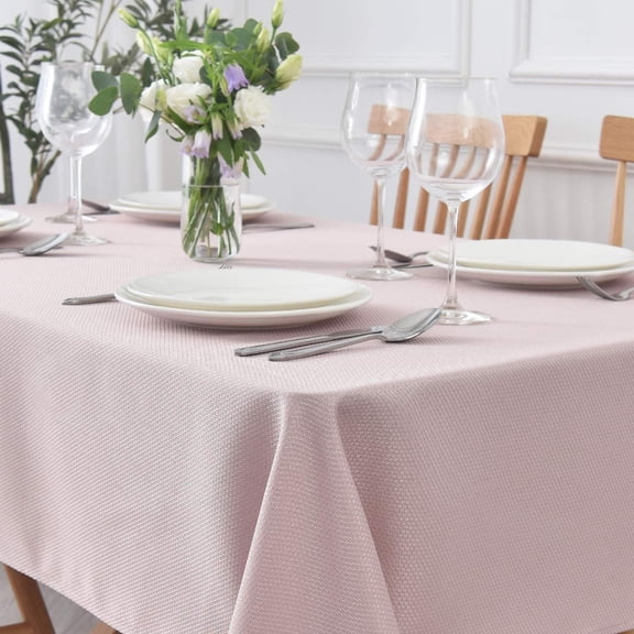 BDIUA-Textured Rectangular Tablecloth Water Resistance Antiwrinkle Spillproof Soft Jacquard Table Cloth for Dining Room, Buffet Banquet Parties and Holiday Dinners, 60 x 104 Inch, Dusty Pink