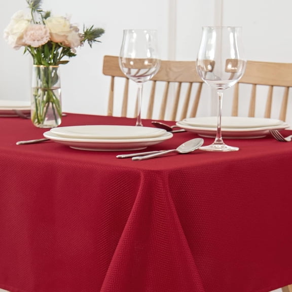 BDIUA-Textured Rectangular Tablecloth Water Resistance Antiwrinkle Spillproof Soft Jacquard Table Cloth for Dining Room, Buffet Banquet Parties and Holiday Dinners, 60 x 104 Inch, Red