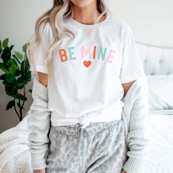 BE MINE Graphic Short Sleeve Tees