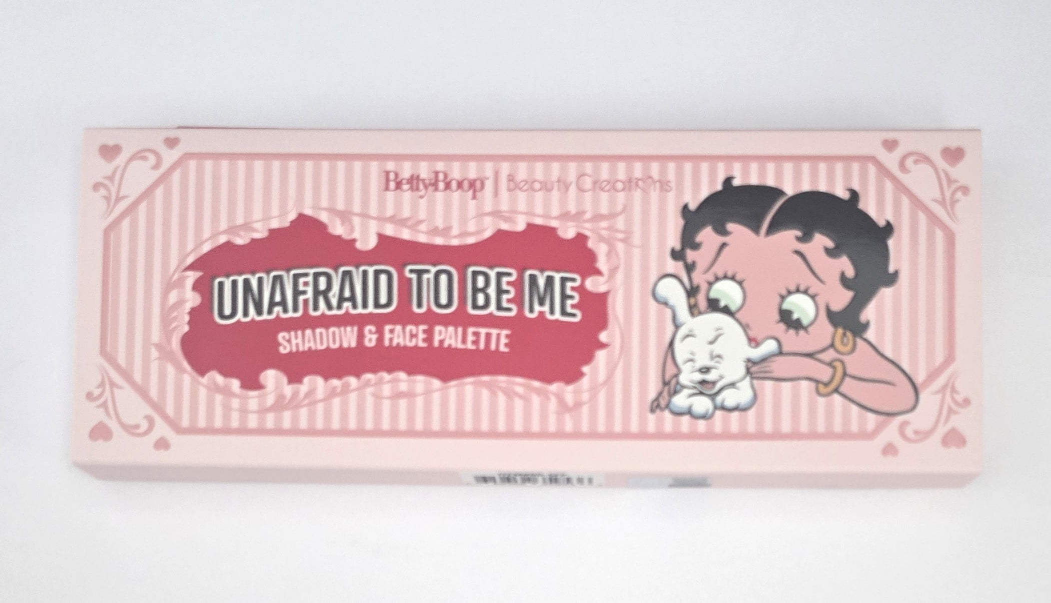 BEAUTY CREATIONS X Betty Boop "Unafraid To Be Me" Shadow & Face Palette