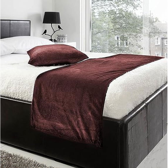 BED RUNNER SET