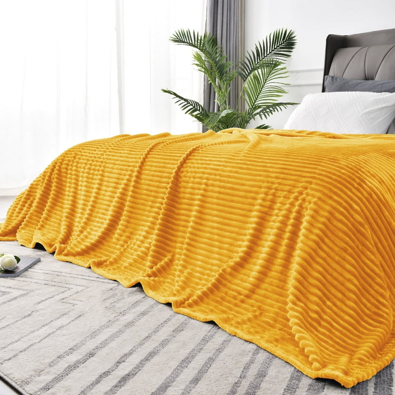 BEDELITE Fleece Blanket King Size 3D Ribbed Jacquard Cozy, Fluffy