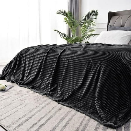 BEDELITE Fleece Blanket King Size – 3D Ribbed Jacquard Soft and Warm Decorative Fuzzy Blankets – Cozy, Fluffy, Plush Lightweight Throw Blankets for Couch, Bed, Sofa(Black, 108x90 inches)