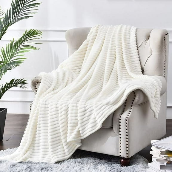 BEDELITE Fleece Throw Blanket for Couch – 3D Ribbed Jacquard Fuzzy Blanket 50x60 inches