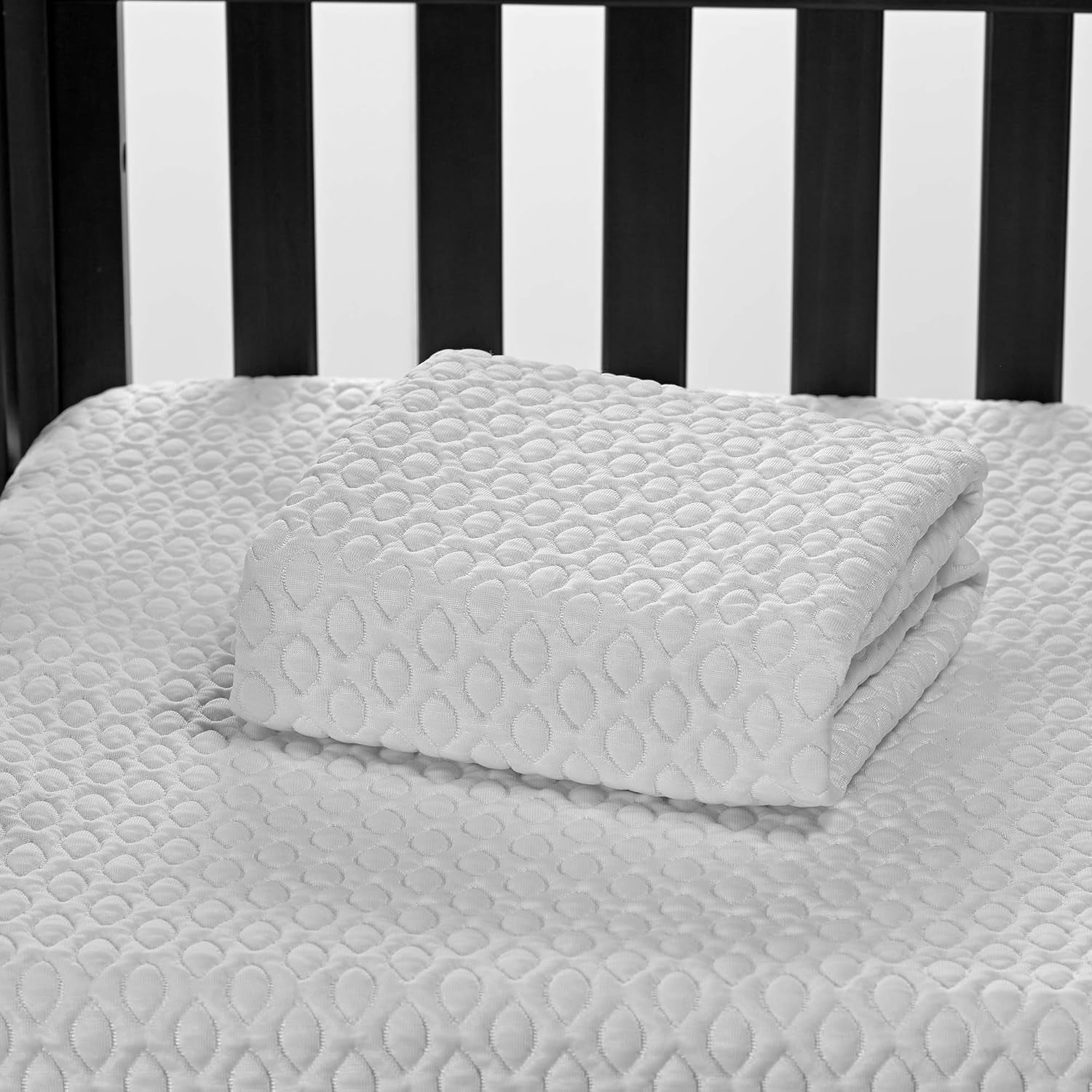 BEDGEAR Ver-Tex Crib Mattress Protector - Waterproof, Cooling - for Infants - Toddlers (Pack of 2)