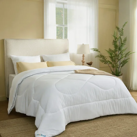 BEDLORE Comforters King Size Duvet Insert, All Season Down Alternative King Comforter, Ultra-Soft Quilted Bed Comforter with Corner Tabs, Machine Washable, White 90×102 Inches