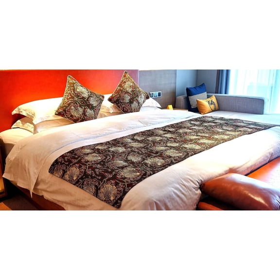 BEDRUN-PIMPERNEL-RD | WILLIAM MORRIS PIMPERNEL AND THYME RED - BED RUNNER