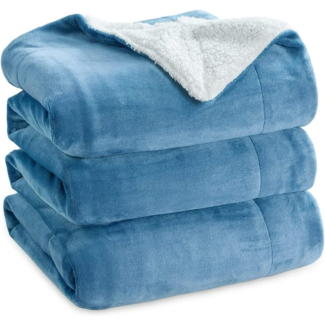 BEDSURE Sherpa Fleece Queen Size Blankets for Bed Thick and Warm
