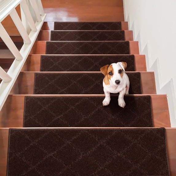 VEVOR Stair Treads 9" x 28" Stairs Carpet Non Slip 15 pcs Indoor Stair Runner for Wooden Steps, Anti Slip Carpet Soft Edging Stair Rugs Mats for Kids Elders and Dogs, Brown