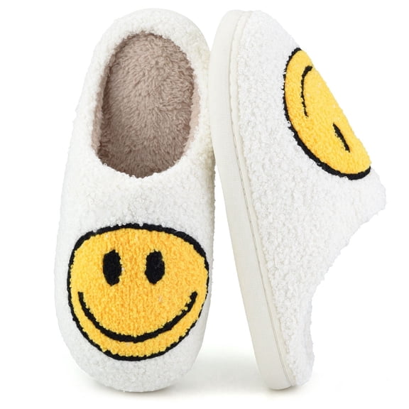 BERANMEY Cute Smile Face Slippers for Women Perfect Soft Plush Comfy Warm Slip-On Happy Face Slippers fo Women Indoor fluffy Smile House Slippers for Women and Men Non-slip Fuzzy Flat Slides
