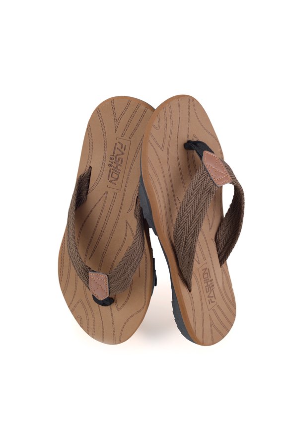 Men's Flip Flops with Arch Support Comfortable Thong Sandals for Men with Cushioned Footbed Wide Toe Box Non-Slip Design Perfect Summer Beach Shoes