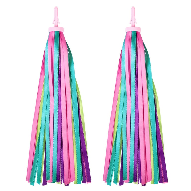 Tricycle handlebar top grips with streamers