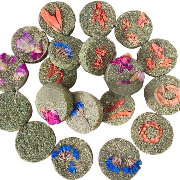 BESTSKY 2026 New Rabbit Chew Toys Freshly Harvested Grass Rabbit Toys Sun-Dried Guinea Pig Toys Calcium-Boosting Rabbit Chew Toys for Teeth Care for Rabbits Guinea Pigs
