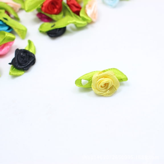 BESTYASH 100Pcs Artificial Rose Heads Multi Color Small Flower Heads for Birthday Holiday Decorations