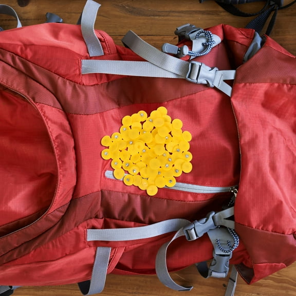 BESTYASH 100Pcs Yellow Ice Cleat Spikes Shoes Crampons for Trail Hiking and Snow Outdoor Use