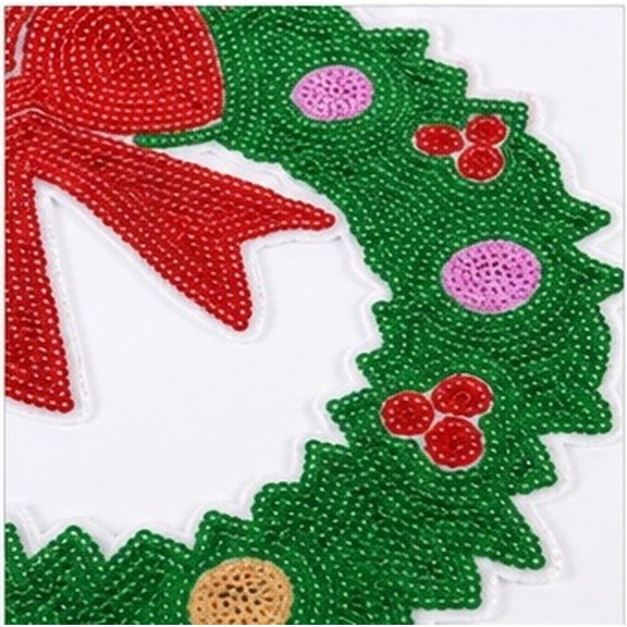 BESTYASH 10pcs Sequin Iron on Christmas Theme PET Embroidered Patches
