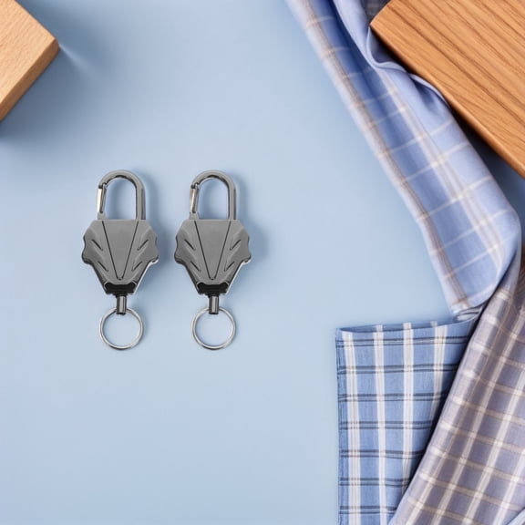 BESTYASH 2Pcs Outdoor Extendable Key Chain with Clip and Retractable Badge Holder