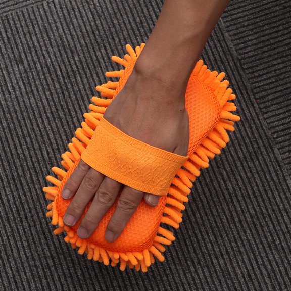 BESTYASH 2Pcs Multifunctional Orange Car Wash Mitts with Microfiber Chenille Fabric