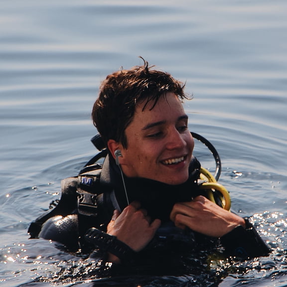 BESTYASH Swimming Headphones Swimmers Earphones Plastic 2Pcs Back to School