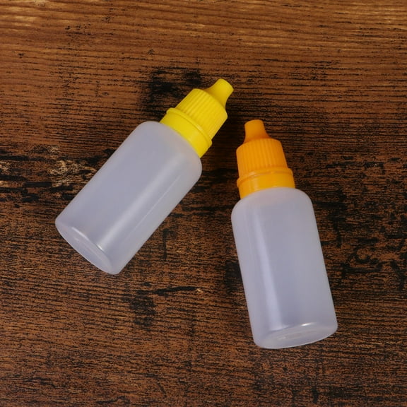 BESTYASH 30PCS Small Dropper Bottles Plastic Random Color for Saline Eye Drops Daily Use
