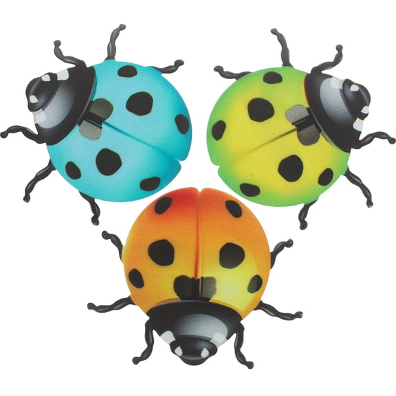 BESTYASH 3Pcs Assorted Color Metal Ladybug Ornaments for Lawn Garden Wall Art Decoration