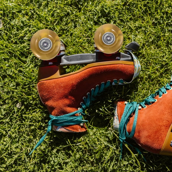 BESTYASH 4Pcs Dual Color Roller Skate Wheels with High Elasticity for Comfortable Control