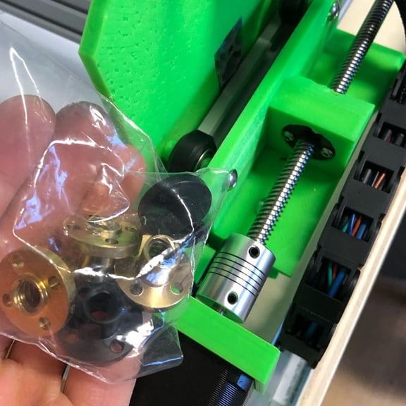 BESTYASH 6pcs Lead Screw Set Lead Screw Nuts Stainless Steel Quiet Performance for 3D Printing