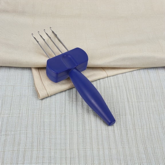 BESTYASH Blue Plastic Yarn Knitting Tool Latch Hook for DIY Crafts Portable Handheld Crochet Hook for Beginners