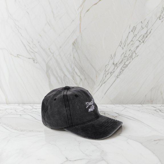 BESTYASH Unisex Black Washed Baseball Cap Featuring Letter Embroidery and Comfortable Fabric