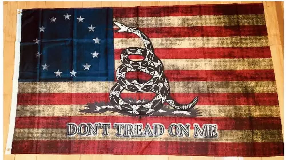 La historia detrás de la bandera de Gadsden Dont tread on me