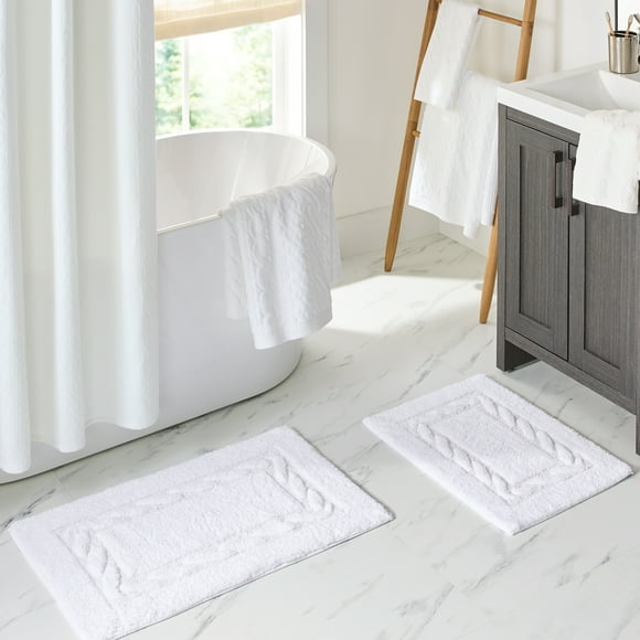 Better Homes & Gardens Cotton Winter Seasonal Christmas Cable Knit Border 2 Piece Bath Rug Set, White, 17" x 24" & 20" x 30"