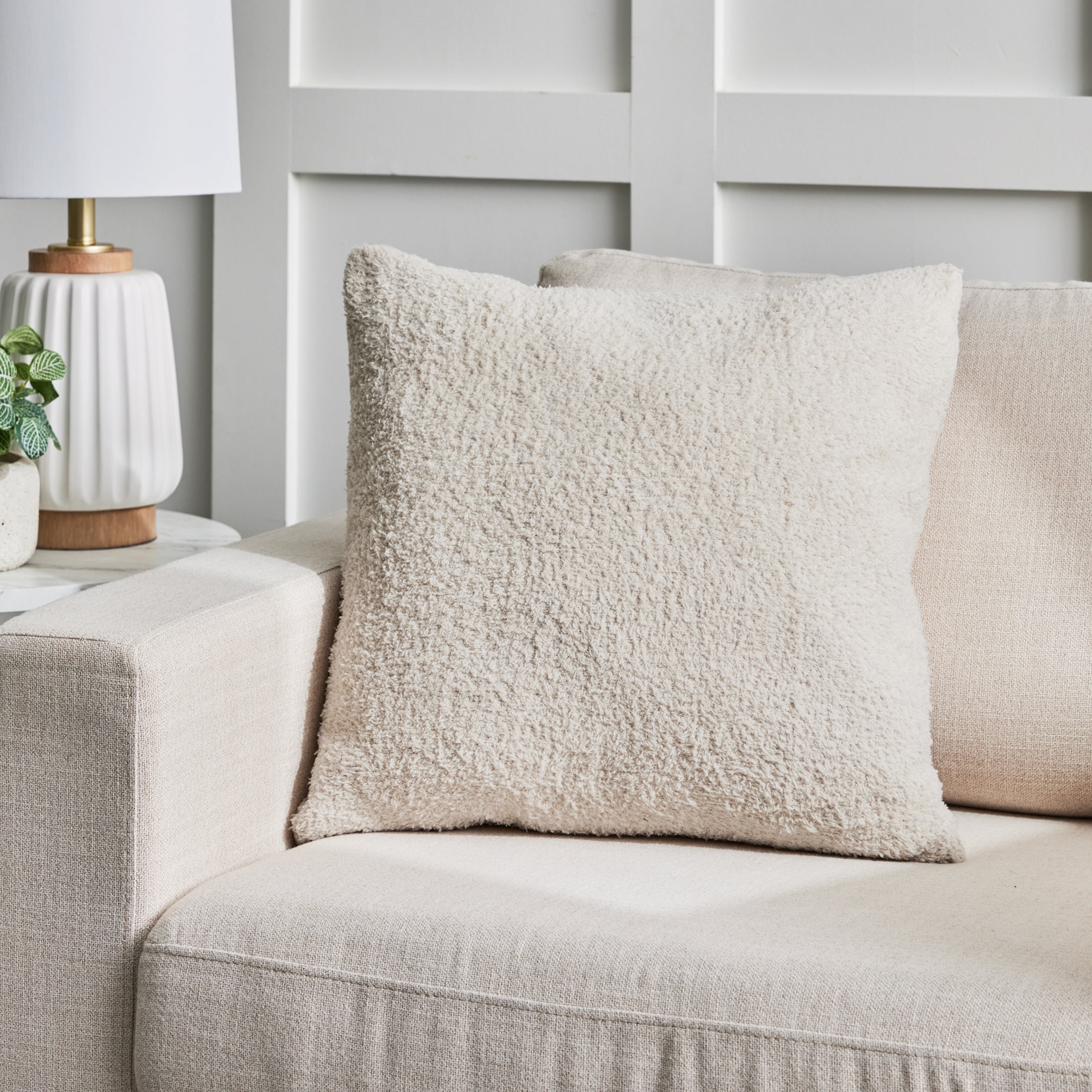 Better Homes Gardens 14 x 24 Beige Oblong Teddy Plush Sherpa Polyester Throw Pillow 1 Count Walmart