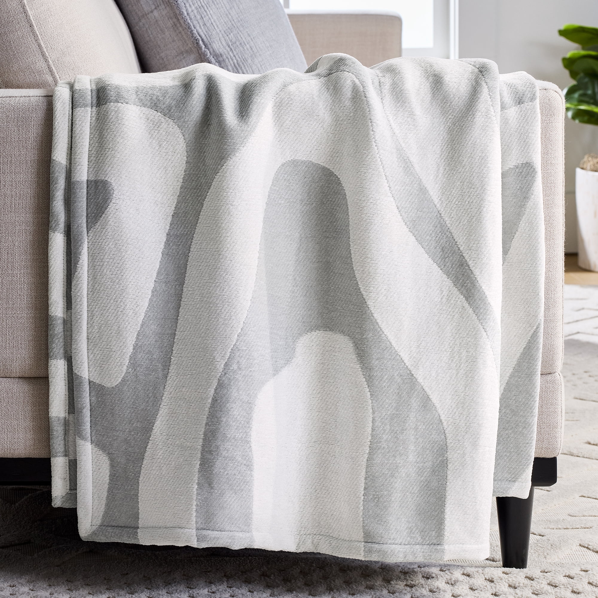Better Homes & Gardens Jacquard Chenille Throw Blanket, Soft