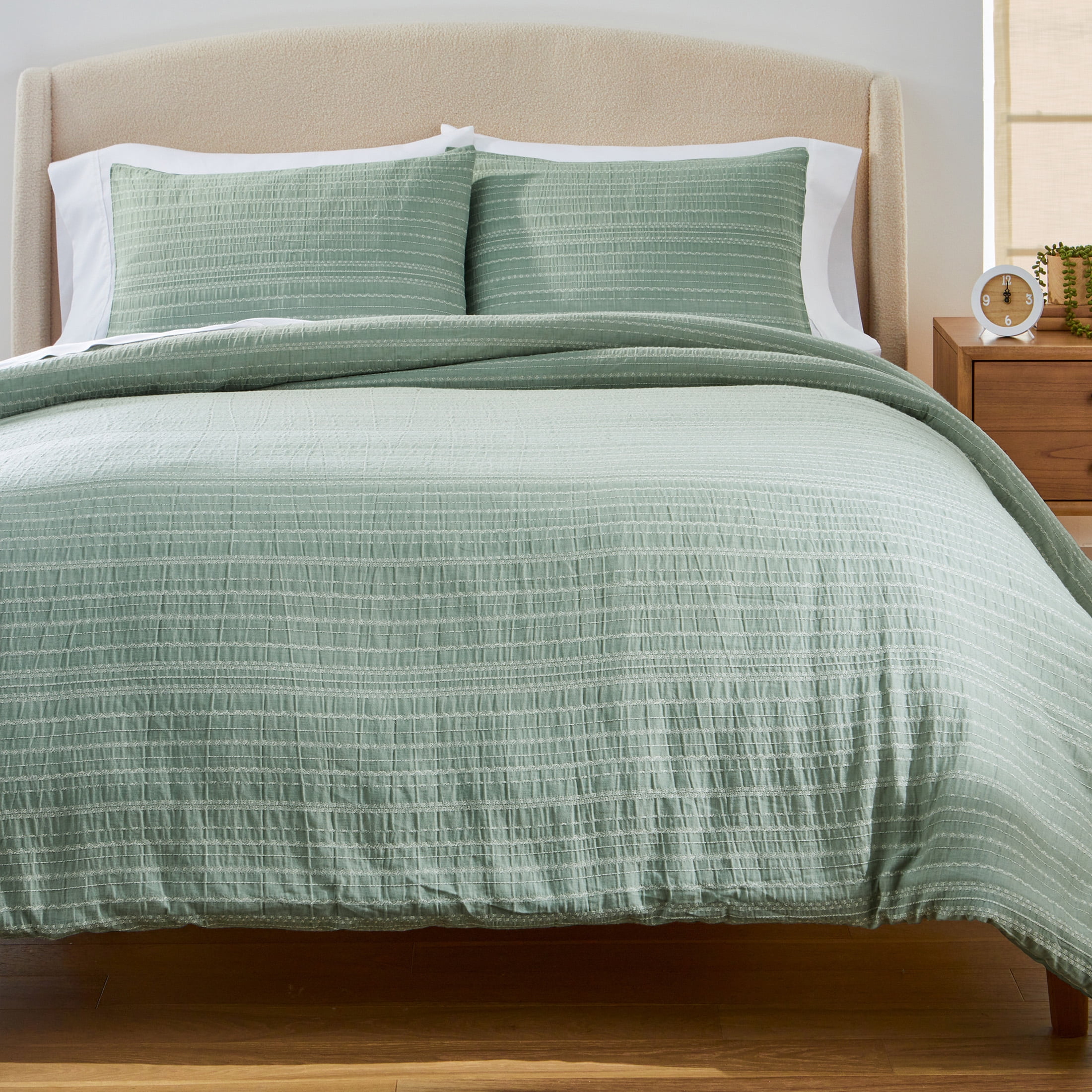 Better Homes & Gardens Full/Queen Comforter Set, All-Season, 3-Piece, Green Stripe