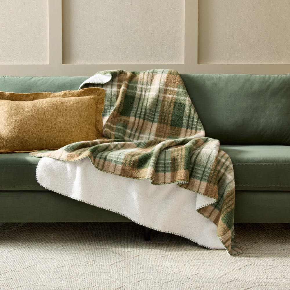Better Homes & Gardens Green Plaid Faux Wool Reverse to Faux Fur Throw, 50" x 72"