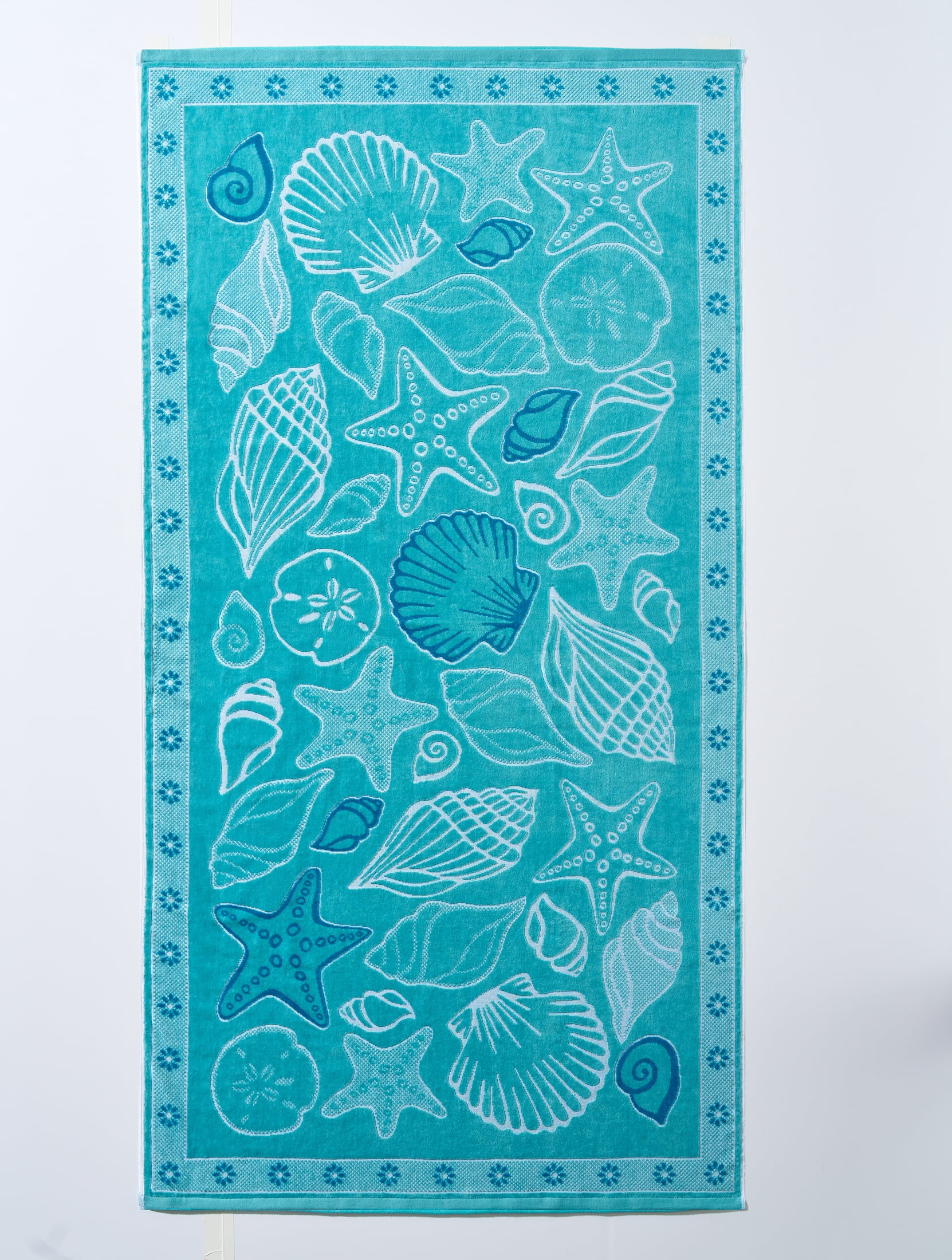 Better Homes & Gardens Cotton Blend Beach Towel, 72 x 38 in, Starfish & Shells