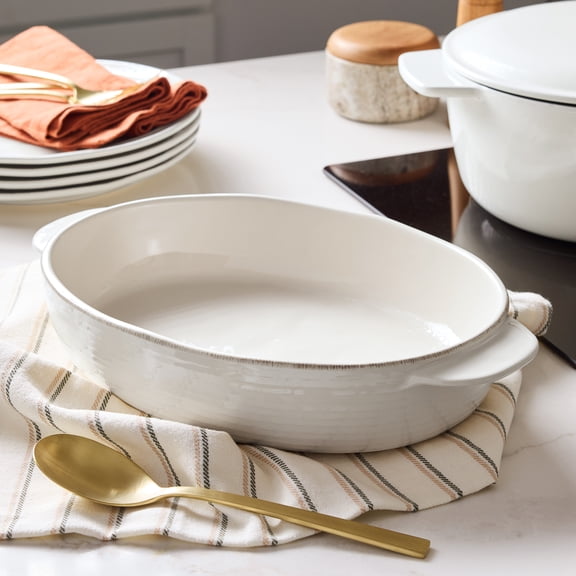 Better Homes & Gardens Artisan 8" x 14" 2.7 qt Cream Stoneware Oval Baking Dish