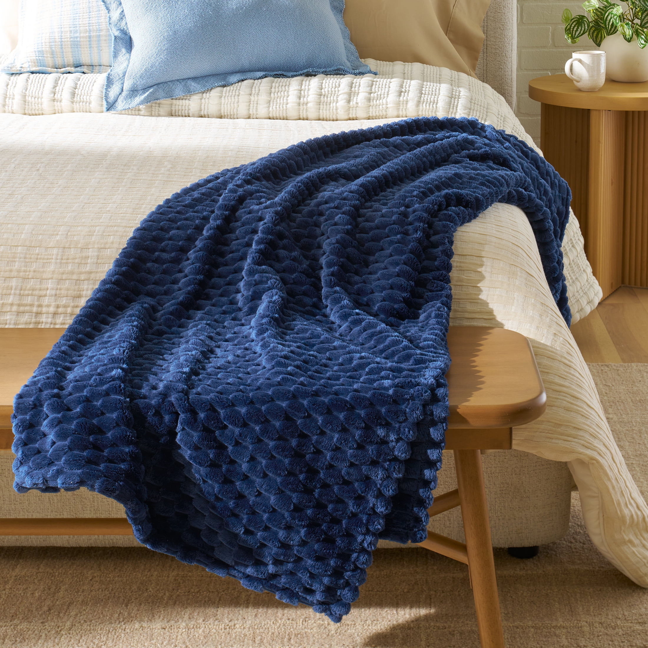Better Homes & Gardens Oversized Textured Velvet Plush Throw Blanket, Cobalt Blue