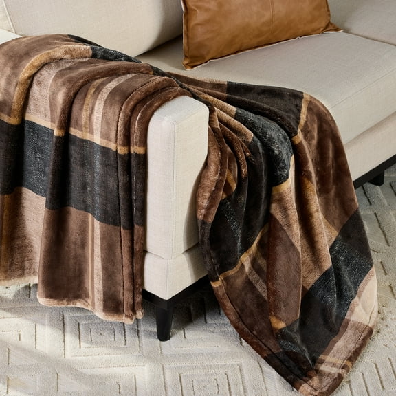 Better Homes & Gardens Printed Velvet Plush Super Soft Throw Blanket, Oversized, Shelton Brown Plaid