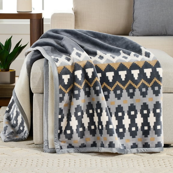 Better Homes & Gardens Printed Velvet Plush Reverse to Faux Fur Super Soft Throw Blanket, Oversized, Linder Border Grey