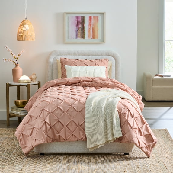 Better Homes & Gardens 2-Piece Antique Blush Pintuck Comforter Set, Twin/Twin-XL