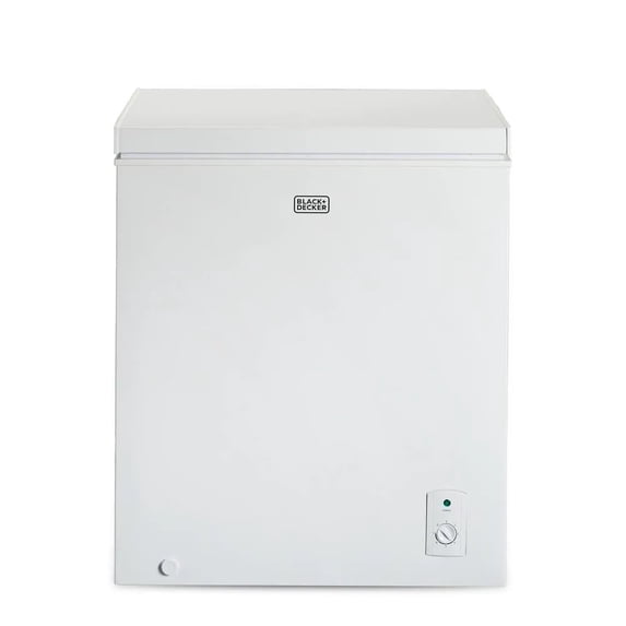 BLACK+DECKER BCFK516 5.1-Cubic-Foot Chest Freezer