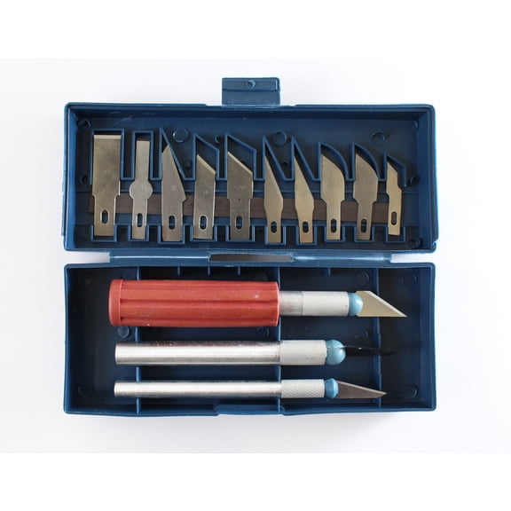 BLADE PRO 16 Piece Hobby Knife Set | 13 Razor-Sharp Blades & 3 Professional Handles | Custom Fit Storage Box 4" x 8" (10.16 cm x 20.32 cm) | Essential Craft Toolkit